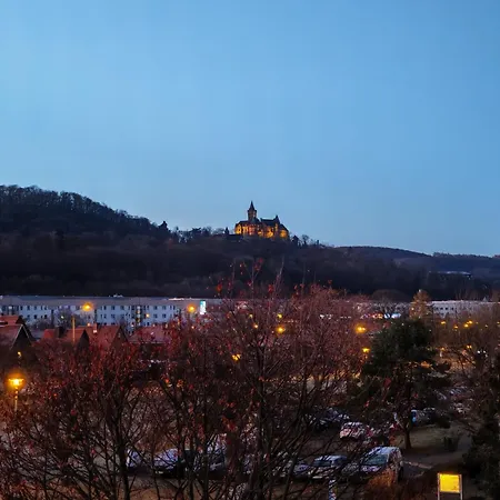 Schlossblick In Wernigerode, Im Herzen Des Harzes *