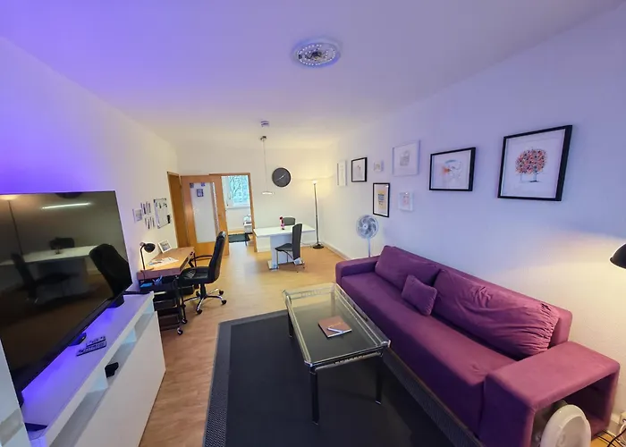 Schlossblick In Wernigerode, Im Herzen Des Harzes ורניגרוד