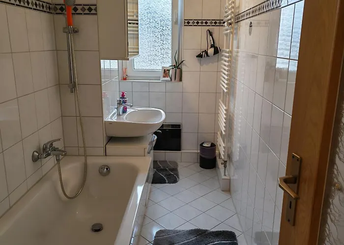 Schlossblick In Wernigerode, Im Herzen Des Harzes * ורניגרוד