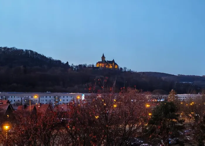 Schlossblick In Wernigerode, Im Herzen Des Harzes *